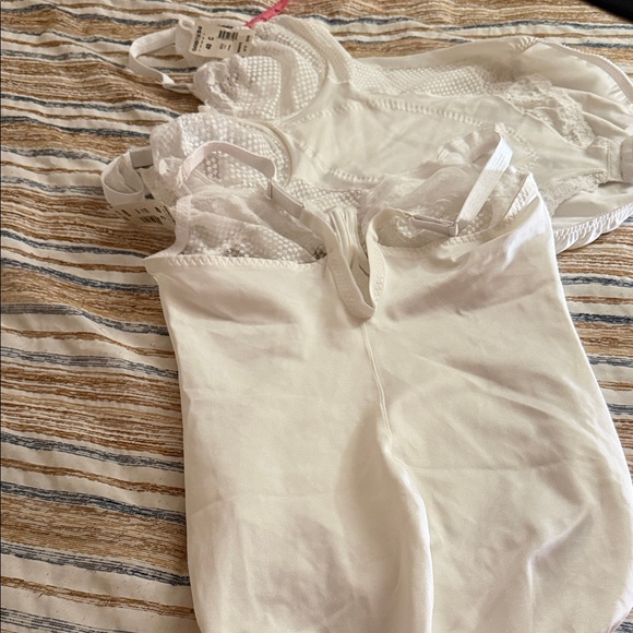 Goddess White Lace Shapewear Bodysuit - Picture 8 of 9